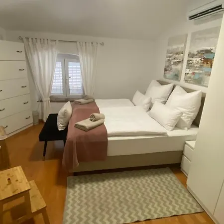 Pianohouse Center Poreč