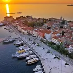 Pianohouse Center Poreč